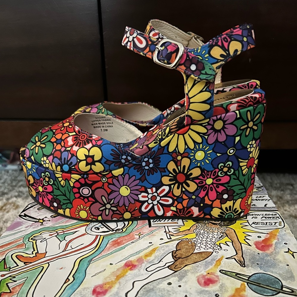 Jeffrey Campbell Dazing Floral Platform Wedge Sandals - Picture 6 of 10